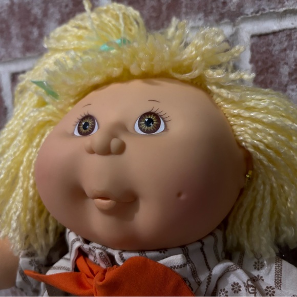 Hasbro Cabbage Patch Kids Birthday Kid | Girl Scout | Brownie | Blonde | 1991 - Picture 2 of 11